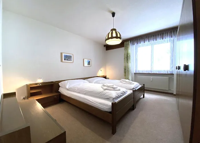 Laerchenwald 1706 公寓 洛伊克巴德