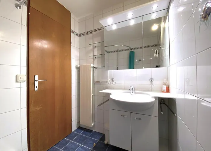 Laerchenwald 1706 洛伊克巴德