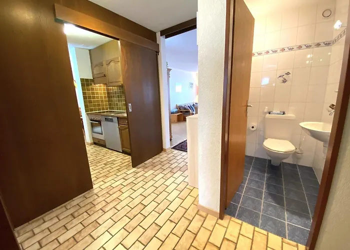 Laerchenwald 1706 * 洛伊克巴德