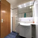 Laerchenwald 1706 Leukerbad